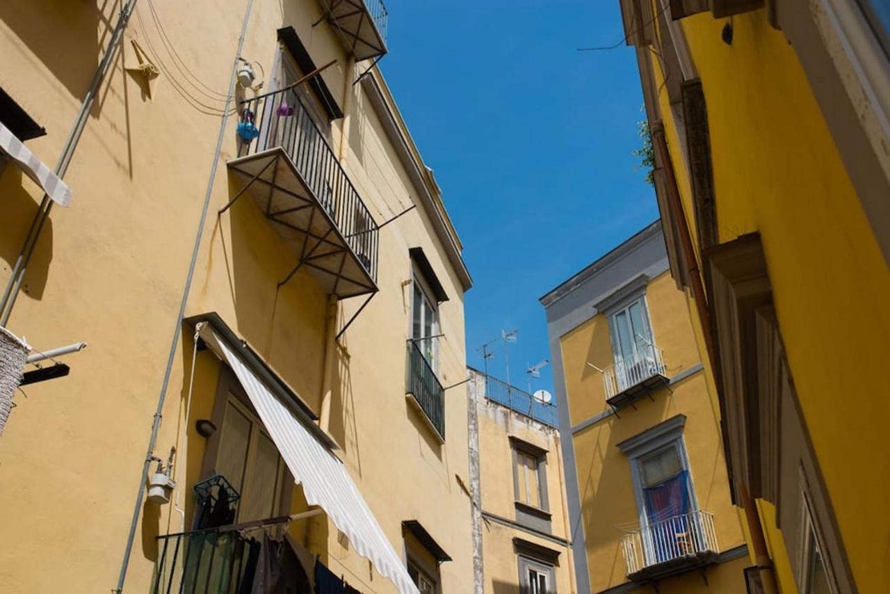 Viky'S Home B&B Napoli Esterno foto
